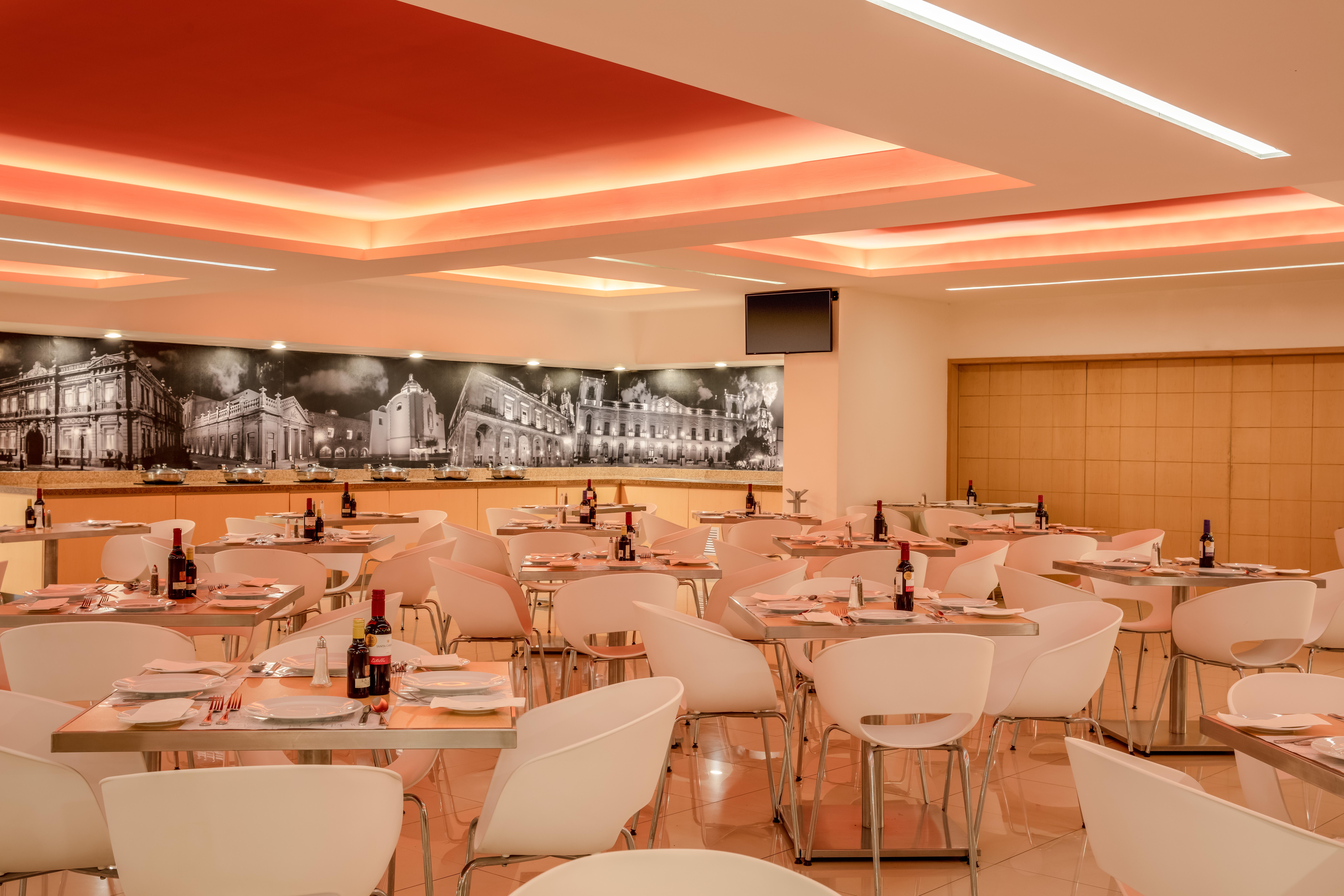 Fiesta Inn San Luis Potosi Glorieta Juarez Ngoại thất bức ảnh