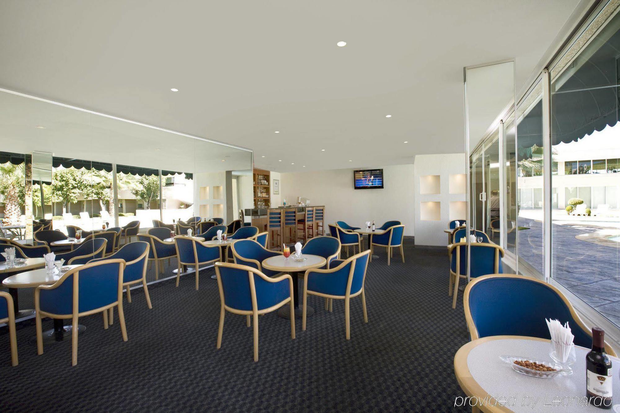 Fiesta Inn San Luis Potosi Glorieta Juarez Nhà hàng bức ảnh